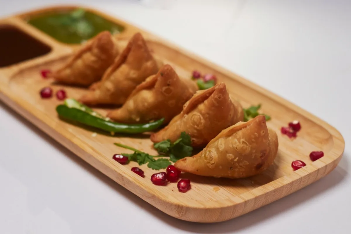 Why Chef House Chicken Samosa is Sherwood Park's favorite Indian appetizer